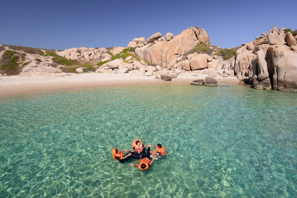 Discover Hon Cau Island, Con Dao Tour - photo 1